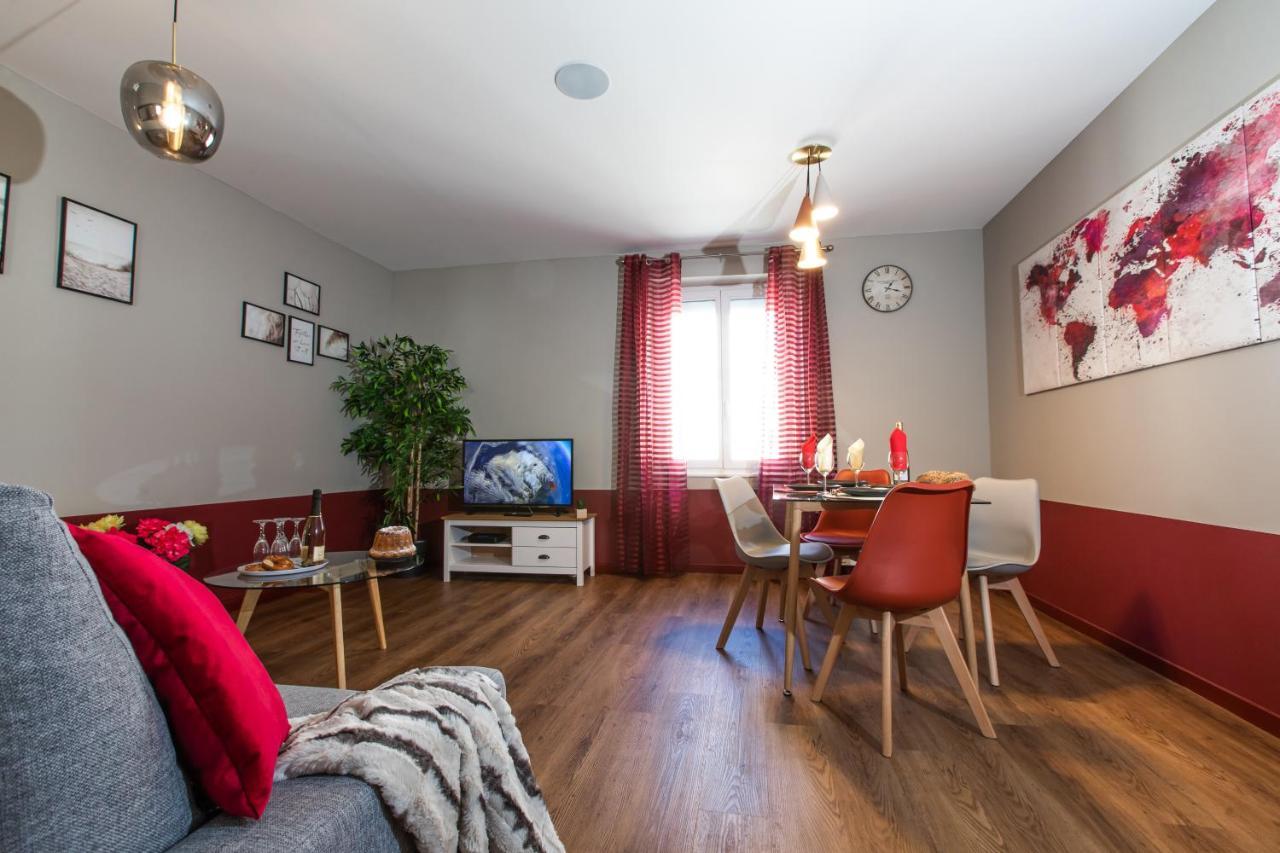 Le Red St Leon : Lit Queen Size * Wifi * Ideal Couple Κολμάρ Εξωτερικό φωτογραφία