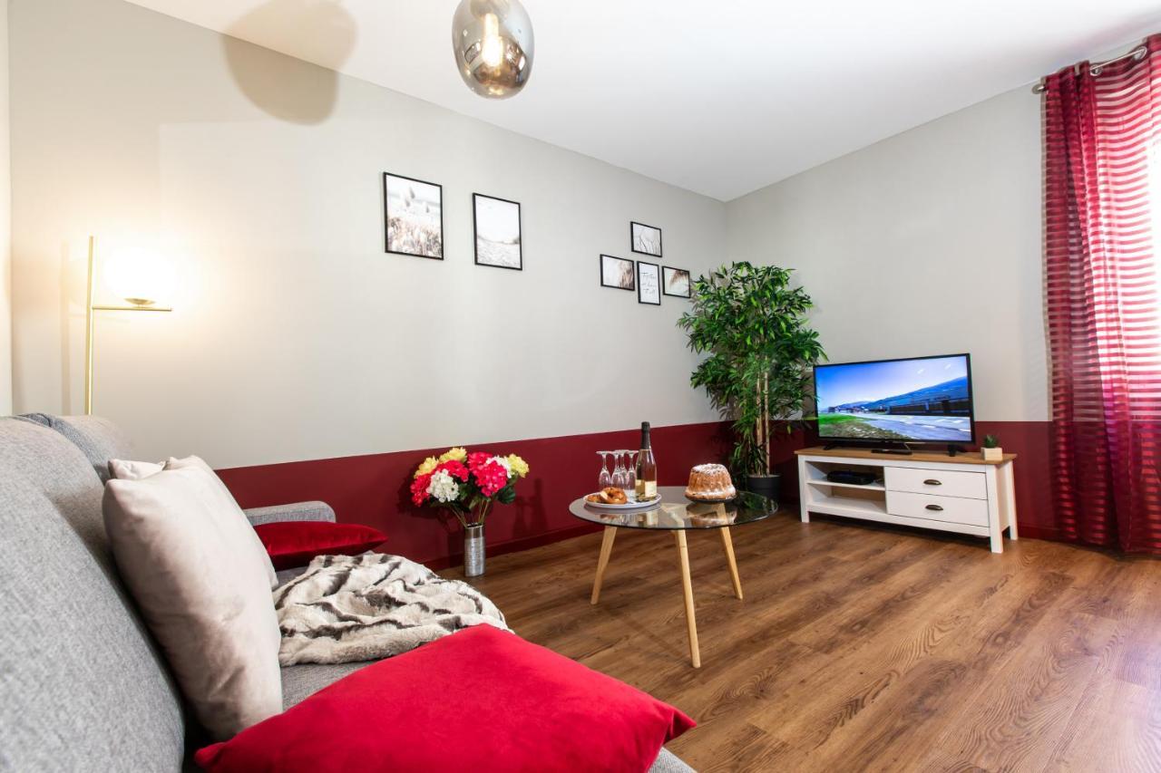 Le Red St Leon : Lit Queen Size * Wifi * Ideal Couple Κολμάρ Εξωτερικό φωτογραφία